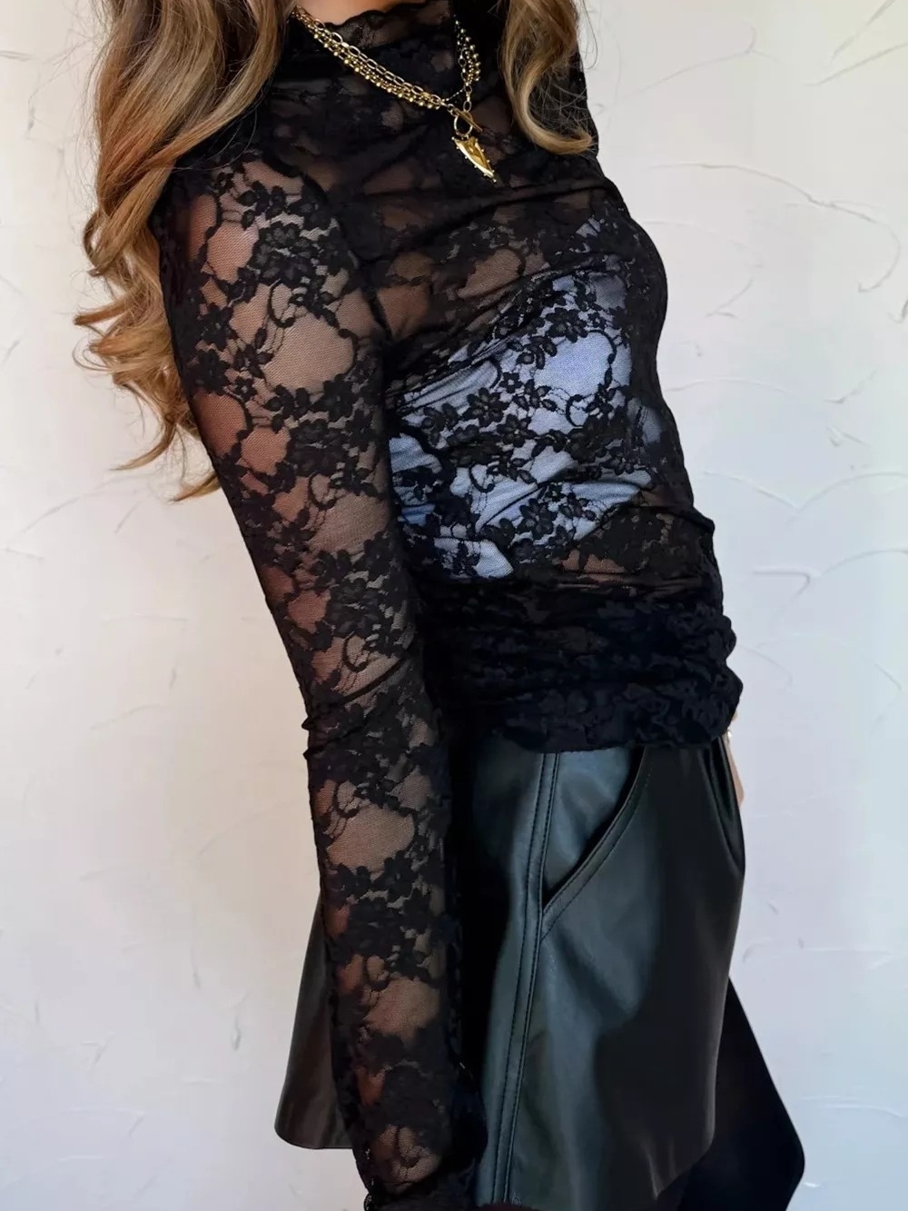 SYNZ Floral Lace Long Sleeve TopShipping Time: Multiple Sizes - Picture 2 of 4